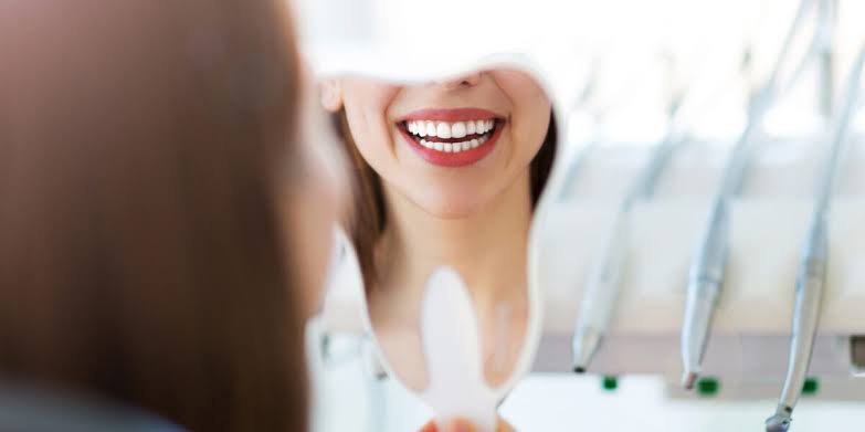 Dental and oral health guide with tips for strong teeth, healthy gums, and better oral care in 2026.